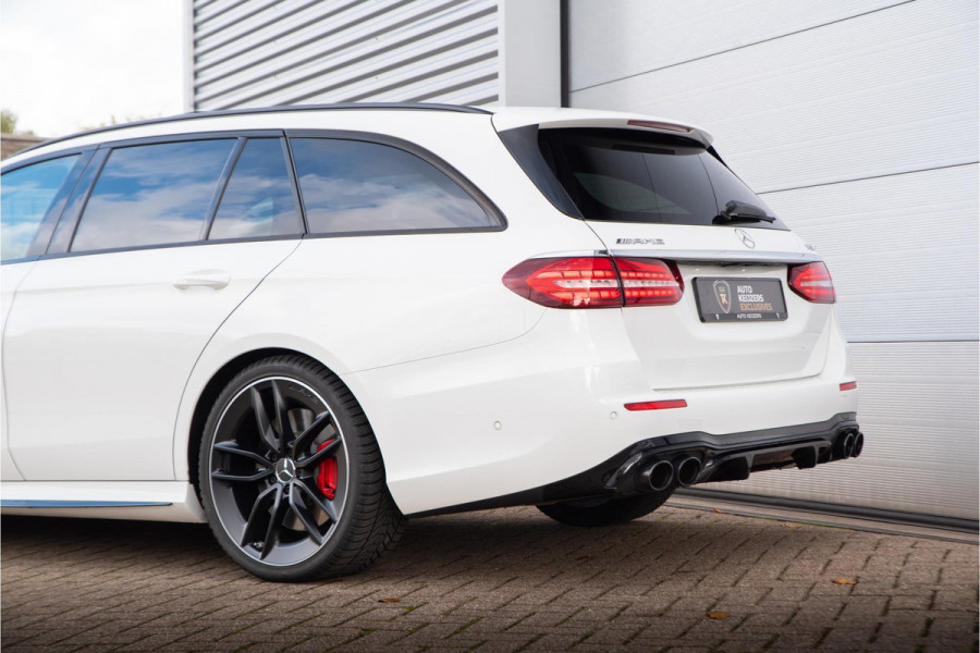 Mercedes-Benz E-Klasse Estate 53 AMG 4MATIC Premium 360 Cam Panodak Burmester Ambient 360 Cam Leer Alcantara ACC Dode Hoek DAB+ E53