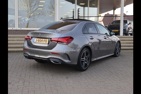 Mercedes-Benz A-Klasse 180 AUT. AMG SPORT + PANORAMA | MBUX | SFEERVERL. | CAMERA | MEMORY | STOELVERW.