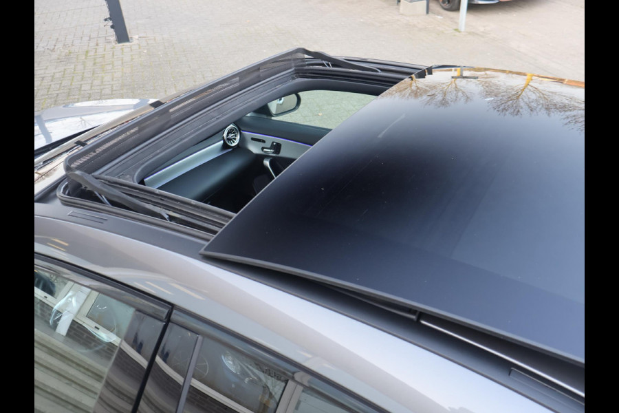 Mercedes-Benz A-Klasse 180 AUT. AMG SPORT + PANORAMA | MBUX | SFEERVERL. | CAMERA | MEMORY | STOELVERW.