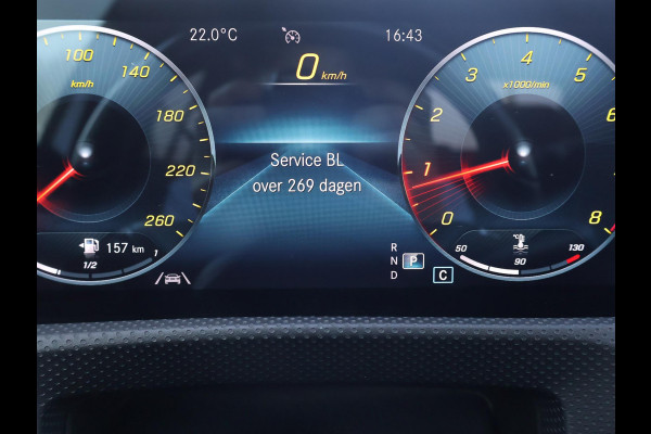 Mercedes-Benz A-Klasse 180 AUT. AMG SPORT + PANORAMA | MBUX | SFEERVERL. | CAMERA | MEMORY | STOELVERW.