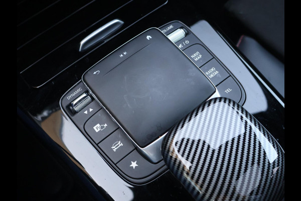 Mercedes-Benz A-Klasse 180 AUT. AMG SPORT + PANORAMA | MBUX | SFEERVERL. | CAMERA | MEMORY | STOELVERW.