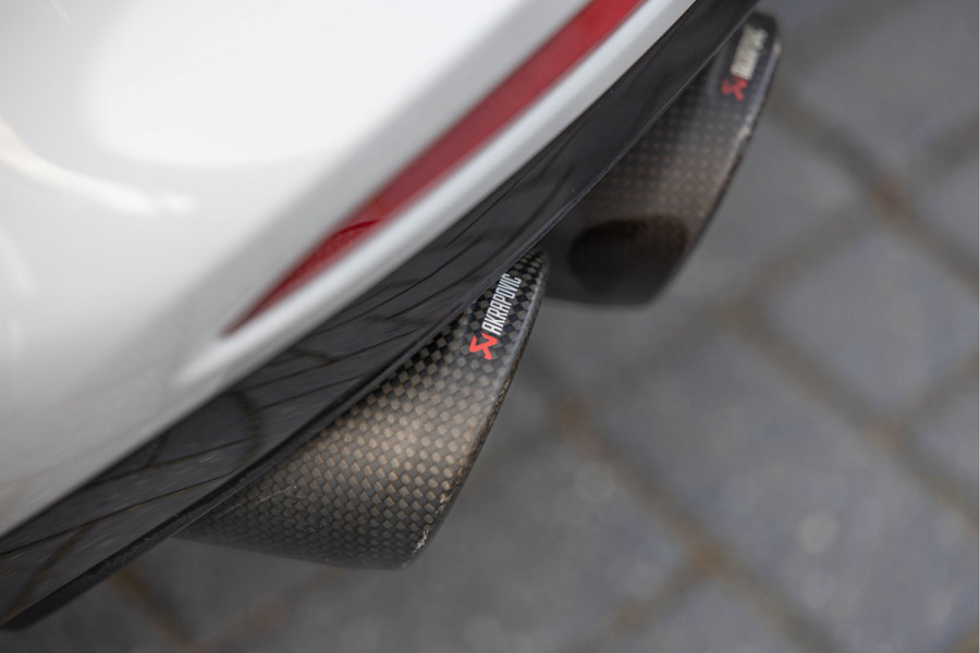 Porsche Panamera Sport Turismo 4.0 Turbo S E-Hybrid 700pk Sport-Design Akrapovic Carbon Burmester 4-wielsturing