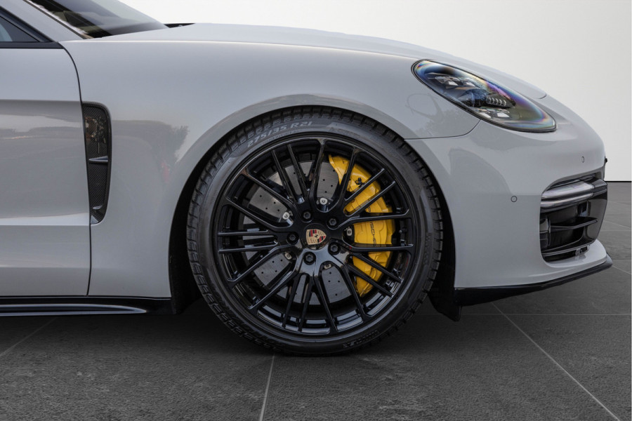Porsche Panamera Sport Turismo 4.0 Turbo S E-Hybrid 700pk Sport-Design Akrapovic Carbon Burmester 4-wielsturing