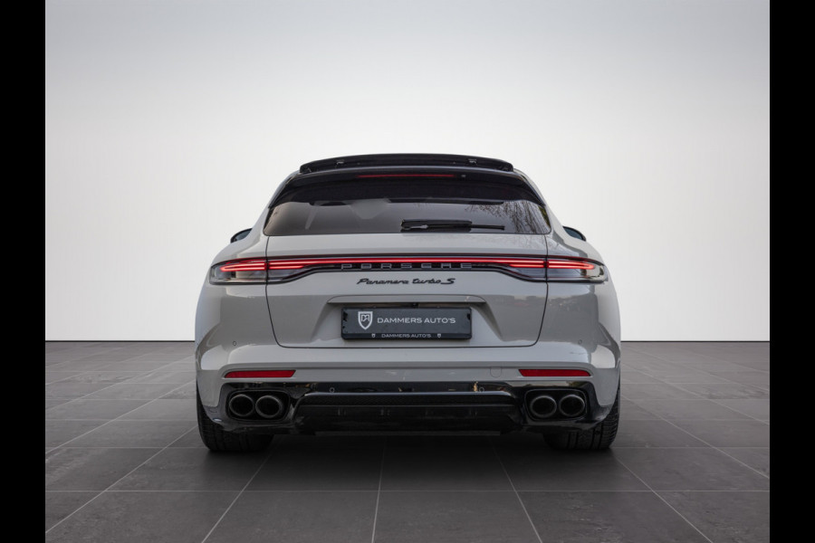 Porsche Panamera Sport Turismo 4.0 Turbo S E-Hybrid 700pk Sport-Design Akrapovic Carbon Burmester 4-wielsturing
