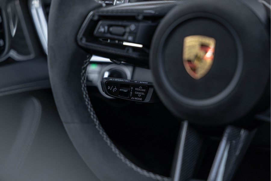 Porsche Panamera Sport Turismo 4.0 Turbo S E-Hybrid 700pk Sport-Design Akrapovic Carbon Burmester 4-wielsturing