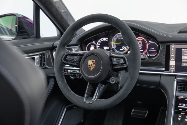 Porsche Panamera Sport Turismo 4.0 Turbo S E-Hybrid 700pk Sport-Design Akrapovic Carbon Burmester 4-wielsturing