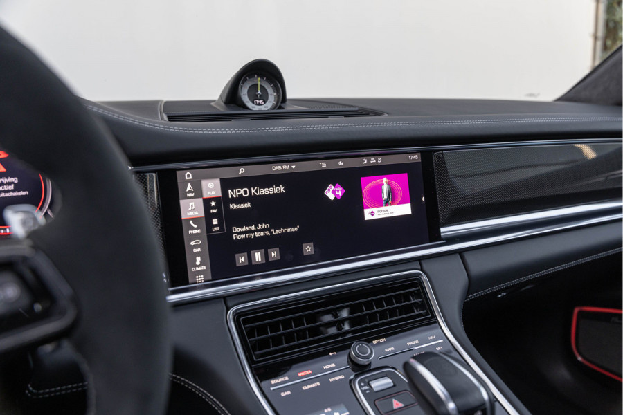 Porsche Panamera Sport Turismo 4.0 Turbo S E-Hybrid 700pk Sport-Design Akrapovic Carbon Burmester 4-wielsturing