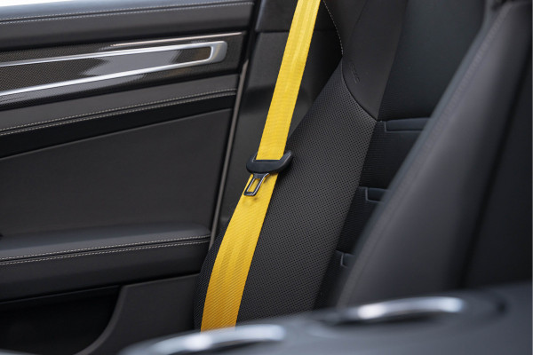 Porsche Panamera Sport Turismo 4.0 Turbo S E-Hybrid 700pk Sport-Design Akrapovic Carbon Burmester 4-wielsturing