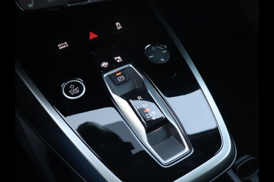 Audi Q4 e-tron 35 LAUNCH EDITION ADVANCED PLUS + PANORAMA | 20 INCH | ADAPTIVE CRUISE | CAMERA | SPORTSTOELEN
