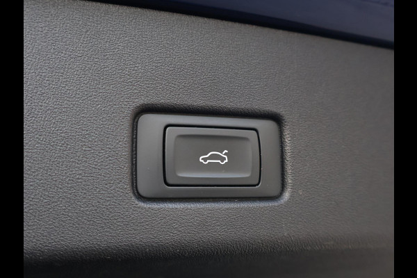 Audi Q4 e-tron 35 LAUNCH EDITION ADVANCED PLUS + PANORAMA | 20 INCH | ADAPTIVE CRUISE | CAMERA | SPORTSTOELEN