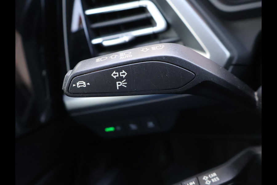 Audi Q4 e-tron 35 LAUNCH EDITION ADVANCED PLUS + PANORAMA | 20 INCH | ADAPTIVE CRUISE | CAMERA | SPORTSTOELEN