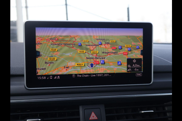 Audi A4 Avant 35 TFSI SPORT S LINE BLACK EDITION QUANTUMGRIJS + LEDER SPORTINTERIEUR | TREKHAAK | 20 INCH