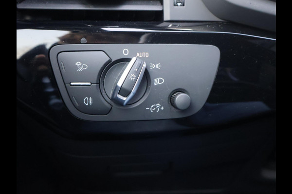 Audi A4 Avant 35 TFSI SPORT S LINE BLACK EDITION QUANTUMGRIJS + LEDER SPORTINTERIEUR | TREKHAAK | 20 INCH