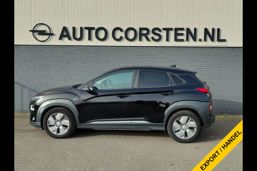 Hyundai Kona EV 64kWh SOH 100% //Bijgeluid Rijmotor// Warmtepomp Navi Ecc Camera Adap.Cruise Pdc Head-Up Apple Carplay Android Auto Display F Lane Assist Dodehoek Assist Privacy Glas Keyless Regensensor 1e Eigenaar Dealeronderhouden Export - Handel Origineel Nederlandse Auto
