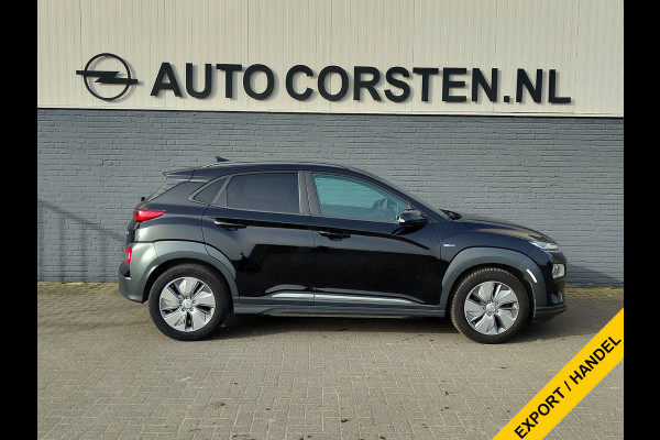 Hyundai Kona EV 64kWh SOH 100% //Bijgeluid Rijmotor// Warmtepomp Navi Ecc Camera Adap.Cruise Pdc Head-Up Apple Carplay Android Auto Display F Lane Assist Dodehoek Assist Privacy Glas Keyless Regensensor 1e Eigenaar Dealeronderhouden Export - Handel Origineel Nederlandse Auto