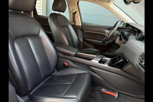 Audi e-tron E-tron 50 quattro Launch Sport edition, lederen interieur, stoelverwarming,luchtvering, NL auto met nationale auto pas