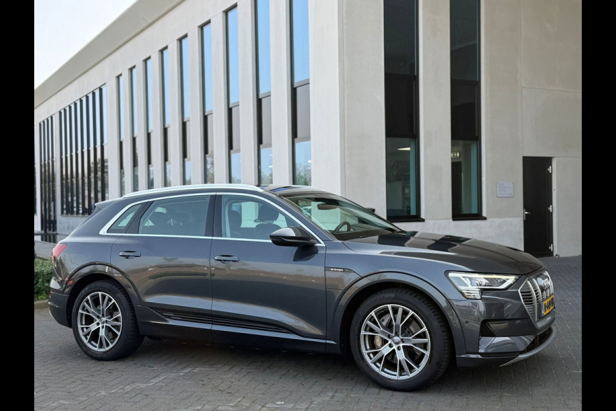 Audi e-tron E-tron 50 quattro Launch Sport edition, lederen interieur, stoelverwarming,luchtvering, NL auto met nationale auto pas