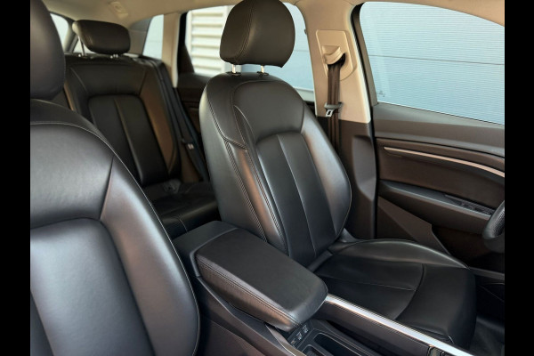 Audi e-tron E-tron 50 quattro Launch Sport edition, lederen interieur, stoelverwarming,luchtvering, NL auto met nationale auto pas