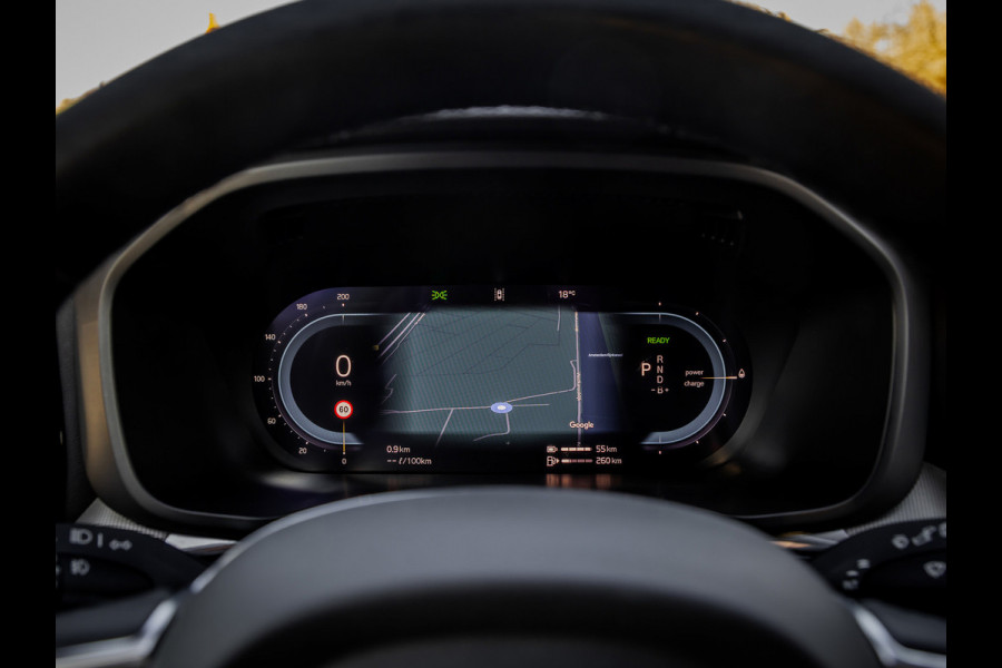 Volvo XC60 2.0 T6 Plug-in hybrid AWD Plus Dark Panoramadak