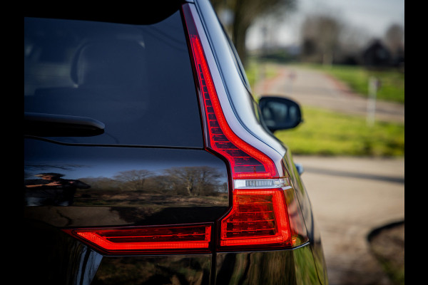 Volvo XC60 2.0 T6 Plug-in hybrid AWD Plus Dark Panoramadak