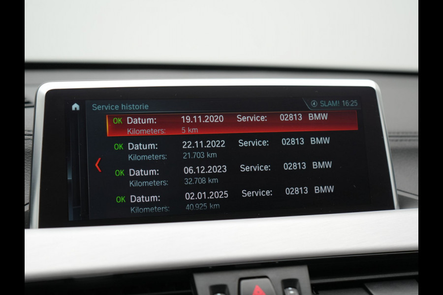 BMW X1 xDrive25e Sportline Plug In Hybrid 221pk Dealer O.H. PHEV | Trekhaak Afn. | Camera | Sportstoelen Memory & Verwarmd | Keyless | Sfeerverlichting | Adaptive LED | Cruise Control | Navigatie | DAB |