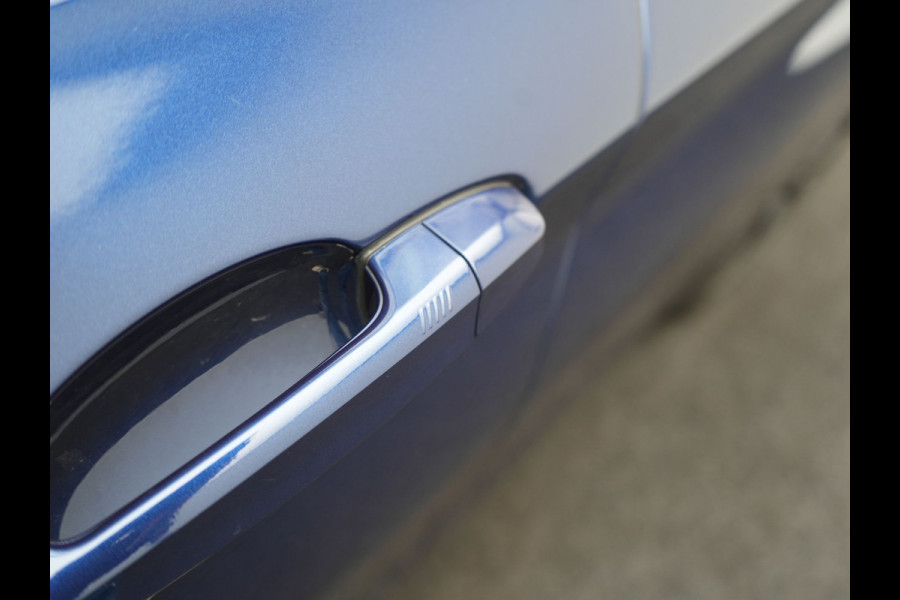 BMW X1 xDrive25e Sportline PHEV 221pk Dealer O.H. | Trekhaak Afn. | Adaptive Cruise | Camera | Sportstoelen Verwarmd | Sfeerverlichting | Keyless | LED Koplampen | Navigatie | DAB | Plug In Hybrid