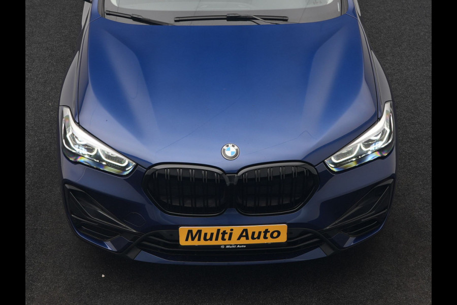 BMW X1 xDrive25e Sportline PHEV 221pk Dealer O.H. | Trekhaak Afn. | Adaptive Cruise | Camera | Sportstoelen Verwarmd | Sfeerverlichting | Keyless | LED Koplampen | Navigatie | DAB | Plug In Hybrid