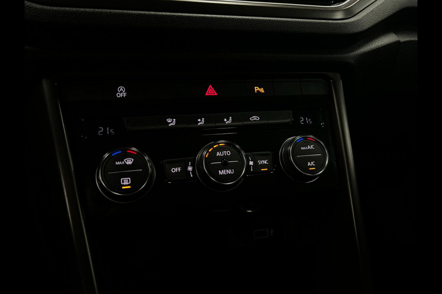Volkswagen T-Roc 1.0 TSI | Carplay | Clima |Virtual Cockpit|