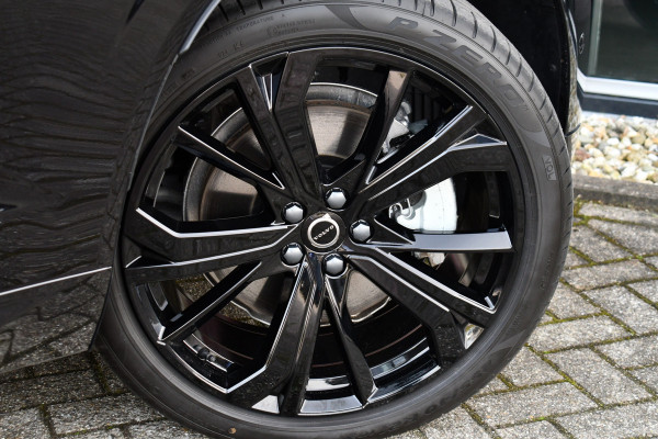 Volvo XC60 2.0 T6 Plug-in AWD Ultra Black Edition Pano ACC HUD 360 H/K 21inch Stuurverw