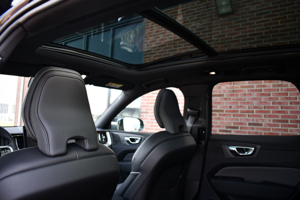 Volvo XC60 2.0 T6 Plug-in AWD Ultra Black Edition Pano ACC HUD 360 H/K 21inch Stuurverw