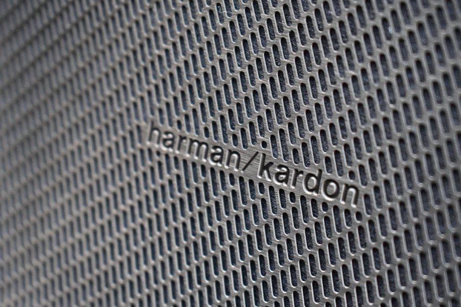 Volvo XC60 2.0 T6 Plug-in AWD Ultra Black Edition Pano ACC HUD 360 H/K 21inch Stuurverw