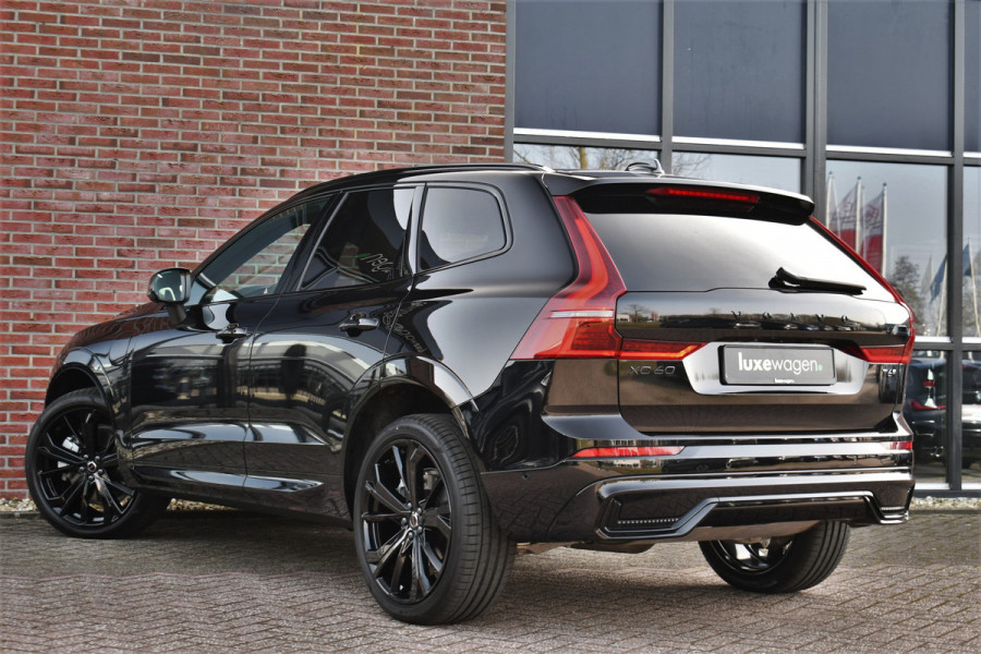 Volvo XC60 2.0 T6 Plug-in AWD Ultra Black Edition Pano ACC HUD 360 H/K 21inch Stuurverw