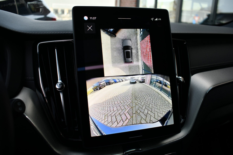 Volvo XC60 2.0 T6 Plug-in AWD Ultra Black Edition Pano ACC HUD 360 H/K 21inch Stuurverw