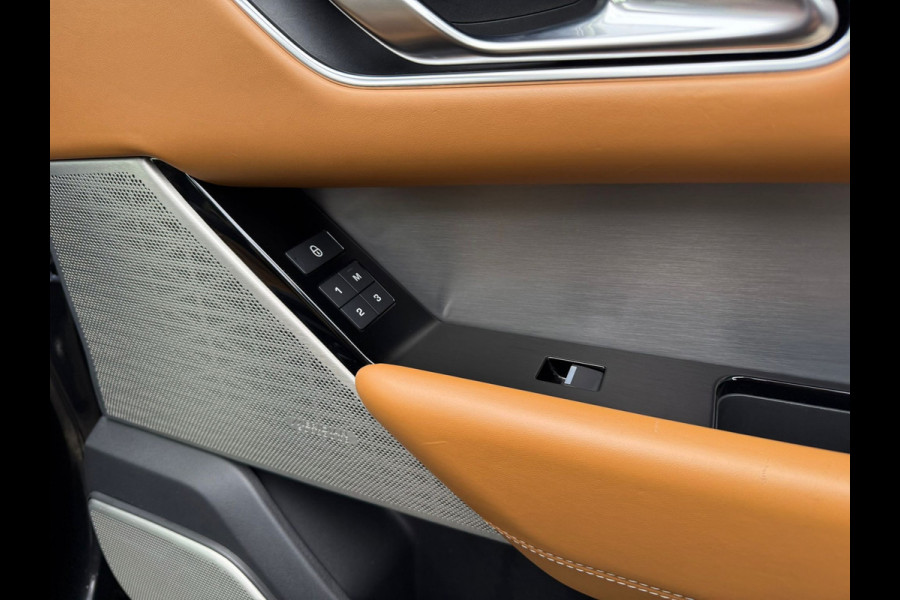 Land Rover Range Rover Velar 3.0 D300 AWD R-Dynamic HSE