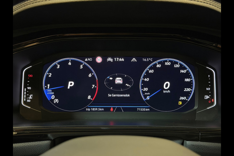 Volkswagen T-Roc 1.5 TSI 3X R-Line|PANO|ACC|CAM|BOMVOL!