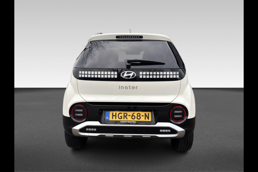 Hyundai Inster Evolve Sky Plus 49 kWh | All Season banden | Stuur- en stoelverwarming