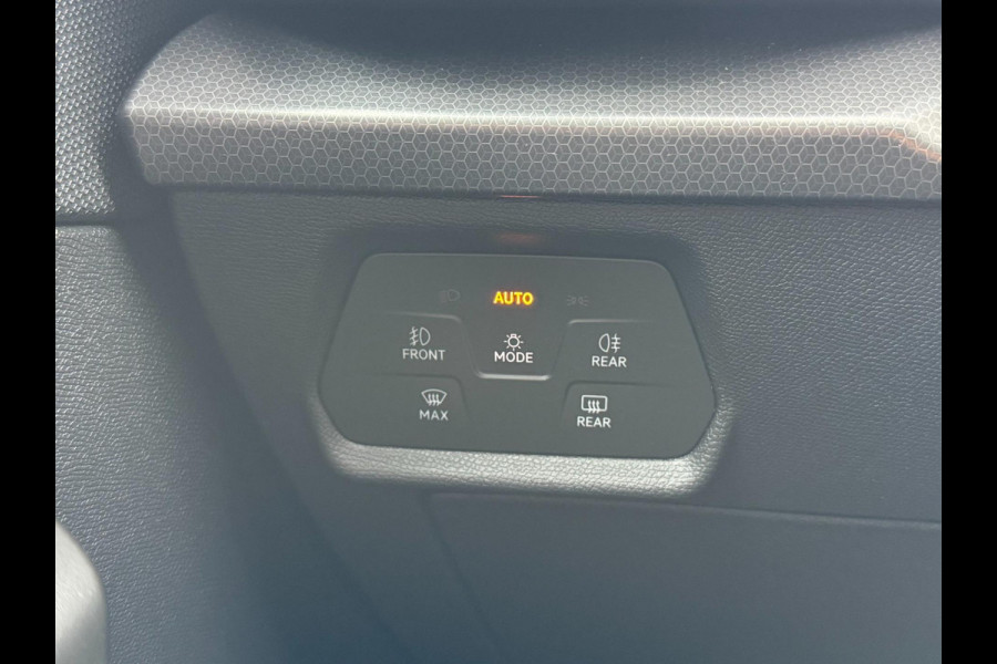Seat Leon 1.0 eTSI Style DSG 110 PK Led Camera Stoelverw. Navigatie