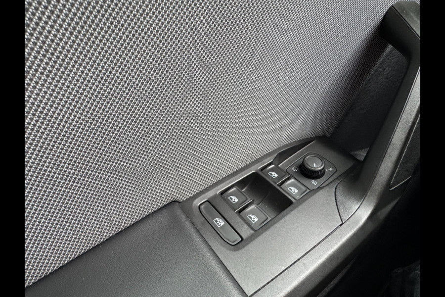 Seat Leon 1.0 eTSI Style DSG 110 PK Led Camera Stoelverw. Navigatie