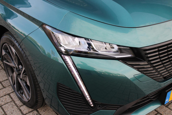 Peugeot 308 SW 1.2 MILD Hybrid 145PK e-DCS6 ALLURE | KEYLESS ENTRY/START | DRAADLOZE APPLE CARPLAY/ANDROID AUTO | NAVIGATIE | CLIMATE CONTROL | LICHTMETALEN VELGEN 17" | LED KOPLAMPEN | 360° CAMERA | ADAPTIVE CRUISE CONTROL | DODEHOEK DETCTIE | DRAADLOZE TELEFOONLADER |
