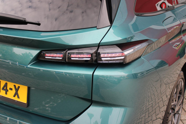 Peugeot 308 SW 1.2 MILD Hybrid 145PK e-DCS6 ALLURE | KEYLESS ENTRY/START | DRAADLOZE APPLE CARPLAY/ANDROID AUTO | NAVIGATIE | CLIMATE CONTROL | LICHTMETALEN VELGEN 17" | LED KOPLAMPEN | 360° CAMERA | ADAPTIVE CRUISE CONTROL | DODEHOEK DETCTIE | DRAADLOZE TELEFOONLADER |