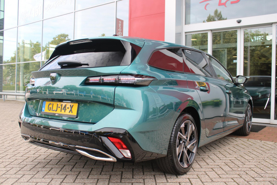 Peugeot 308 SW 1.2 MILD Hybrid 145PK e-DCS6 ALLURE | KEYLESS ENTRY/START | DRAADLOZE APPLE CARPLAY/ANDROID AUTO | NAVIGATIE | CLIMATE CONTROL | LICHTMETALEN VELGEN 17" | LED KOPLAMPEN | 360° CAMERA | ADAPTIVE CRUISE CONTROL | DODEHOEK DETCTIE | DRAADLOZE TELEFOONLADER |