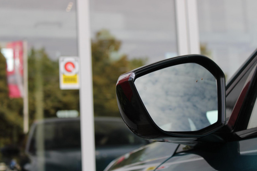 Peugeot 308 SW 1.2 MILD Hybrid 145PK e-DCS6 ALLURE | KEYLESS ENTRY/START | DRAADLOZE APPLE CARPLAY/ANDROID AUTO | NAVIGATIE | CLIMATE CONTROL | LICHTMETALEN VELGEN 17" | LED KOPLAMPEN | 360° CAMERA | ADAPTIVE CRUISE CONTROL | DODEHOEK DETCTIE | DRAADLOZE TELEFOONLADER |