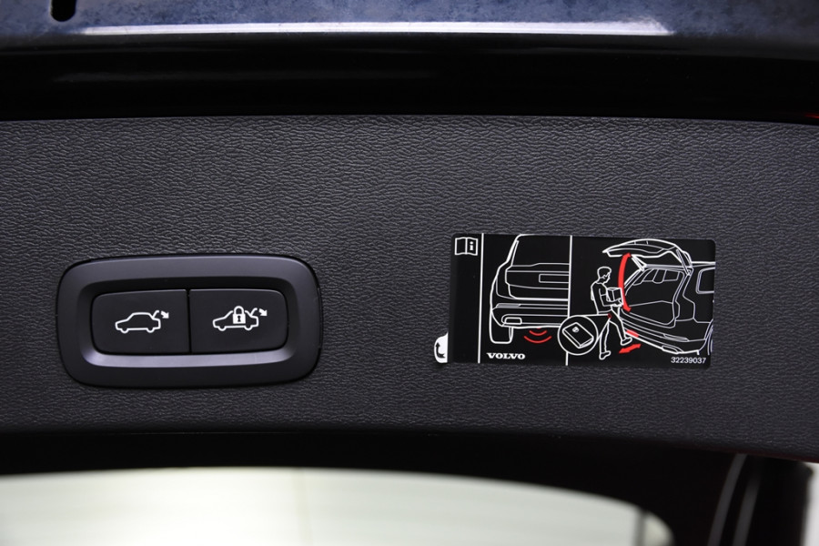 Volvo XC40 T4 Recharge Inscription *1ste Eigenaar*Leer*Navigatie*Standkachel*