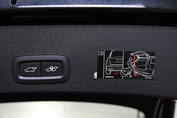 Volvo XC40 T4 Recharge Inscription *1ste Eigenaar*Leer*Navigatie*Standkachel*