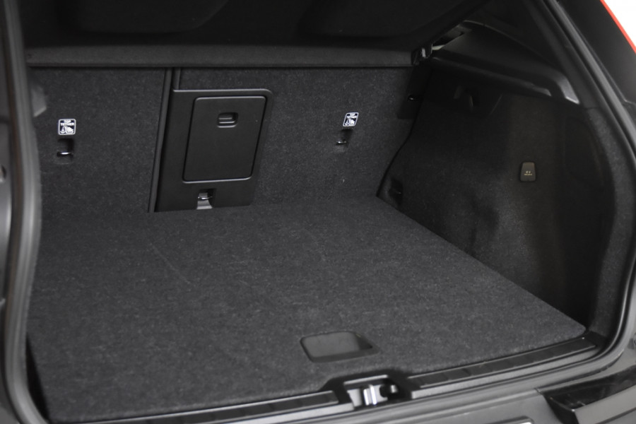 Volvo XC40 T4 Recharge Inscription *1ste Eigenaar*Leer*Navigatie*Standkachel*