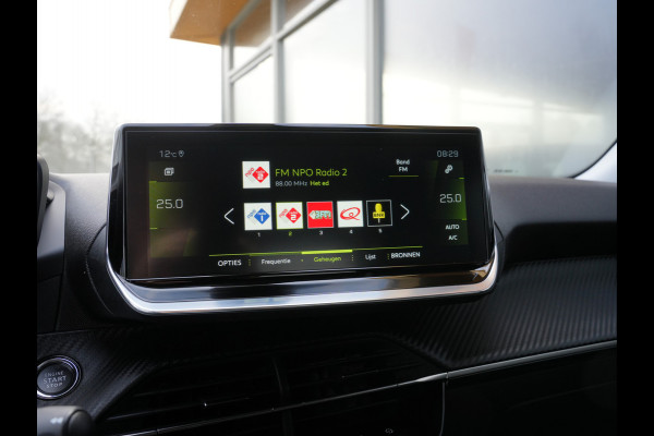 Peugeot 2008 1.2 PureTech Blue Lease Allure | Draadloze telefoonlader | Apple Carplay/Android Auto |