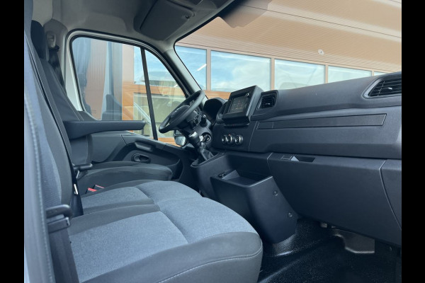 Nissan Interstar 2.3 dCi 136pk E6 L2H2 N-Connecta 3p BPM Vrij! Lease €294 p/m, Navi, Camera, PDC, Airco, Trekhaak, Cruise controle, Onderhoudshistorie aanwezig