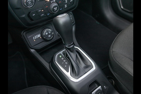 Jeep Renegade 4xe 240 Plug-in Hybrid Electric The North Star | Schuif/Kanteldak | Winter Pack | Techno Green