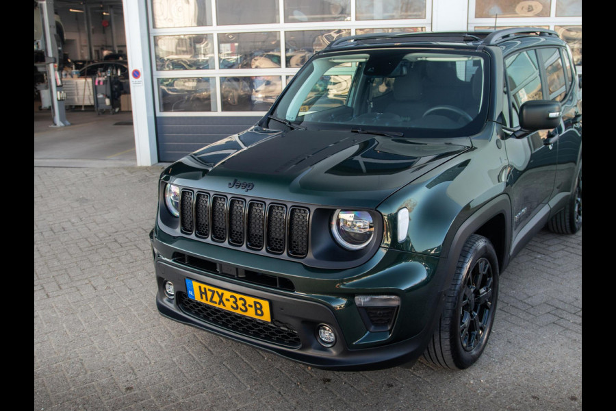 Jeep Renegade 4xe 240 Plug-in Hybrid Electric The North Star | Schuif/Kanteldak | Winter Pack | Techno Green