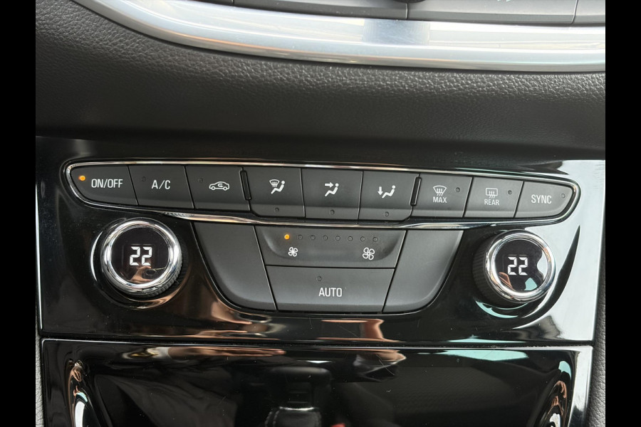 Opel Astra Sports Tourer 1.4 Innovation Dealer Onderhouden,Navi,Camera,Trekhaak,150pk,Keyless,Rijstrooksensor,Halfleder,2e Eigenaar,Lm velgen,BSD,PDC V+A,N.A.P,Apk tot 12-2026